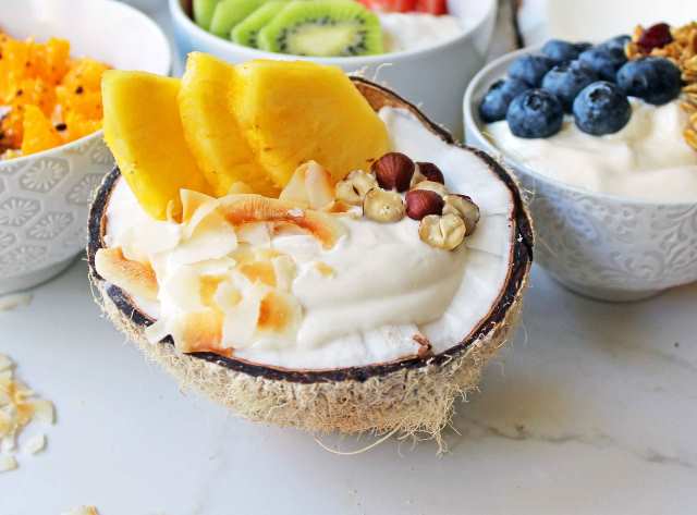 Greek Yogurt, Curd, Health Benefits Calcium, Probiotics, protein, taste, nutritious