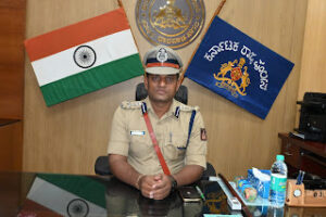 Hubballi Dharwad Police Commissioner N Shashi Kumar