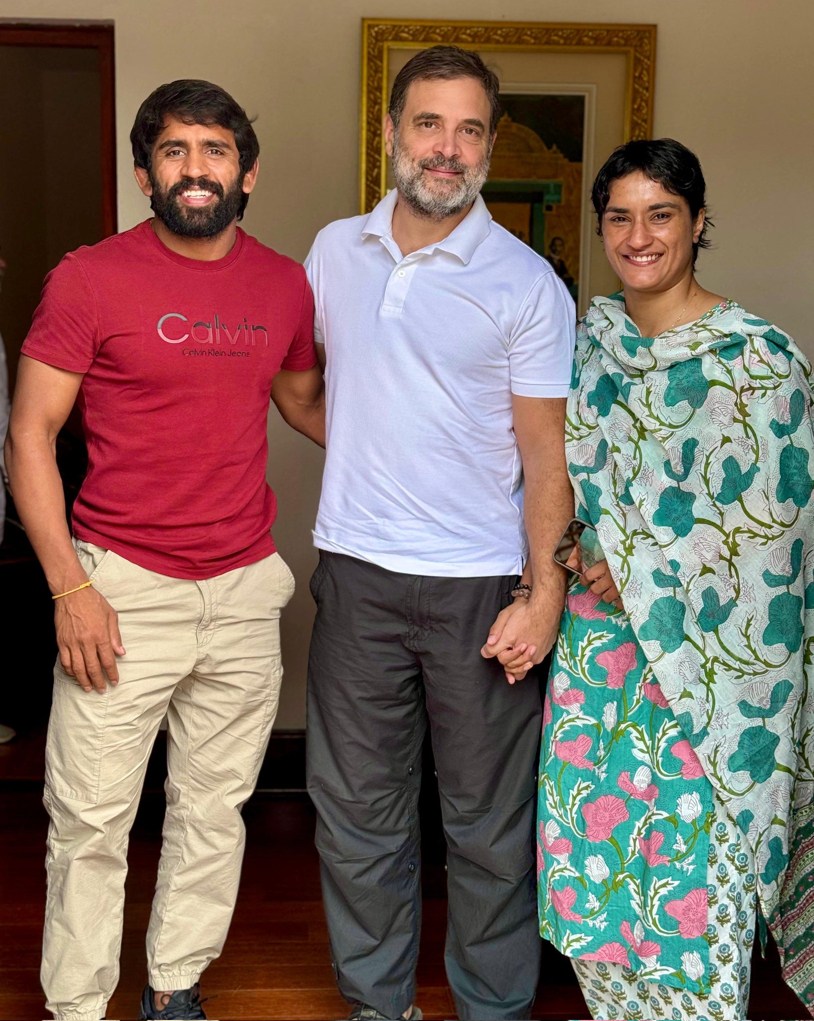 Vinesh Phogat, Bhajarang Punia with Rahul Gandhi